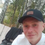  ,   Maxim, 37 ,   ,   