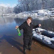  ,   Viktor, 31 ,   ,   , c , 