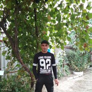  ,   Leon, 47 ,   ,   , c 