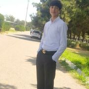  ,  Umrbek, 20
