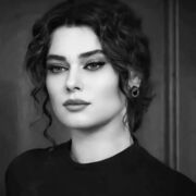  , Larisa
