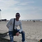  ,   Sergej, 38 ,   ,   , c 