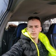  ,  Denis, 32