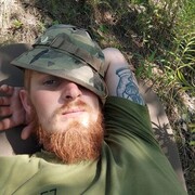  ,  Liroooooy, 28