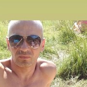  ,   Denis, 44 ,   ,   