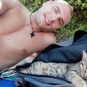  Basaid,  Aleks, 37