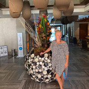  ,   Lika, 44 ,     , c 
