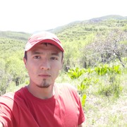  -,  Akyl, 32