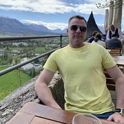  ,  Igor, 42