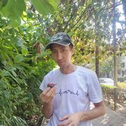 ,   Denis, 39 ,   ,   
