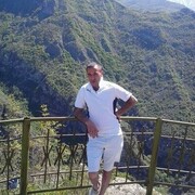  ,   Vahan, 40 ,   ,   