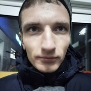  ,  Anton, 32