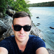  ,  Roman, 32