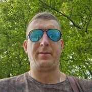  The Hyde,  VLADIMIR, 37