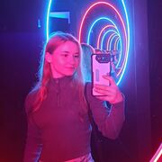  Warszawa,   Karina, 21 ,   