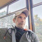  ,  Andres, 42