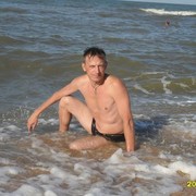  ,   NIK, 49 ,     , c 