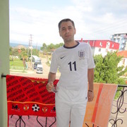  ,   Artur, 44 ,   