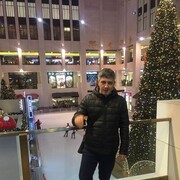  ,   Sargis, 37 ,   ,   