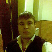  ,   Petr, 37 ,  