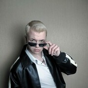  ,   Alex, 23 ,   