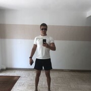  Cannes,   , 40 ,   ,   , 