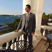  ,   Ը, 33 ,     , c 