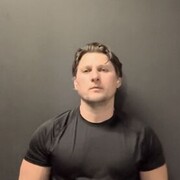  ,   Igor, 35 ,   ,   , c 