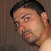  ,   Nicola, 44 ,  
