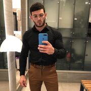  ,  Narek, 25