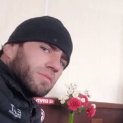  ,   Ali, 40 ,   ,   