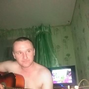  ,  Rocer K, 39