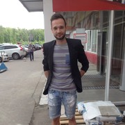  ,  Danya, 35