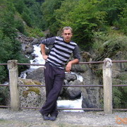  ,   Gio, 40 ,  