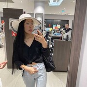  ,   Aidana, 30 ,   ,   