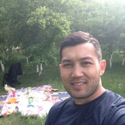 ,  Arnur, 36