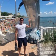   ,  Maksim, 35
