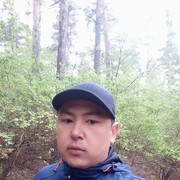  ,  Marat, 37