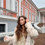  ,   Victoria, 23 ,   ,   