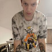  ,  Dima, 28