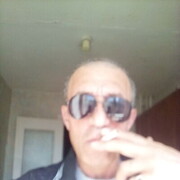  -,  Feliks, 44