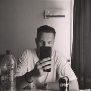  ,  Vladislav, 28