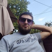  ,  George, 33