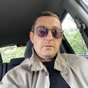  Stuttgart,  Valeri, 43
