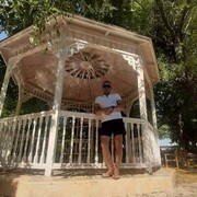  ,   Viktor, 41 ,   ,   