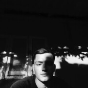  ,  Maksim, 26