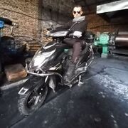  ,  Farruh, 44