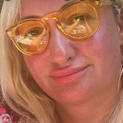  ,  Inga, 45
