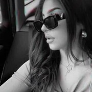 -,  Denize, 30