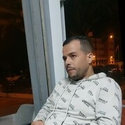  ,   Happy, 40 ,   ,   